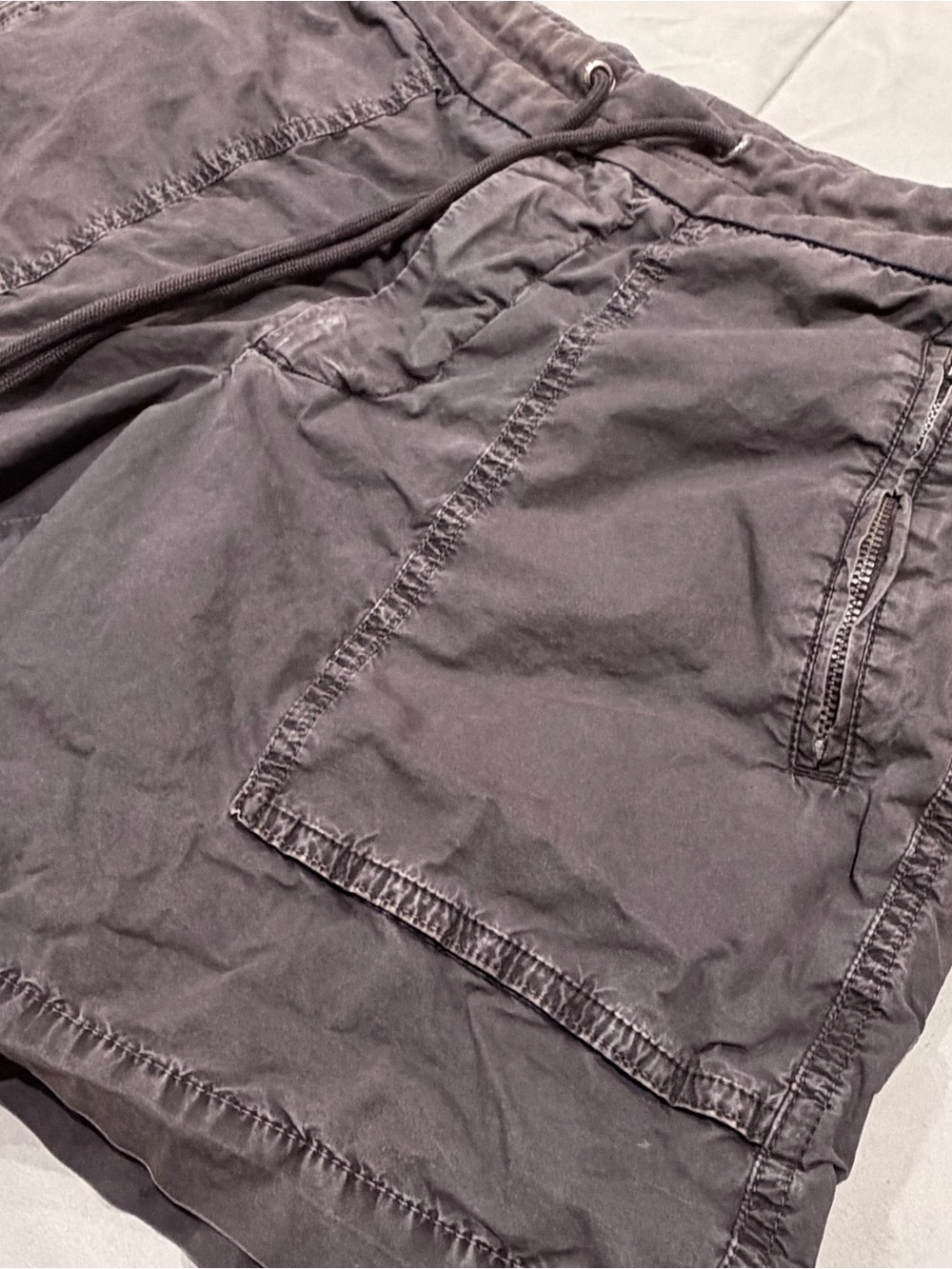 James Perse Charcoal Gray Cargo Drawstring Shorts - Picture 6 of 9